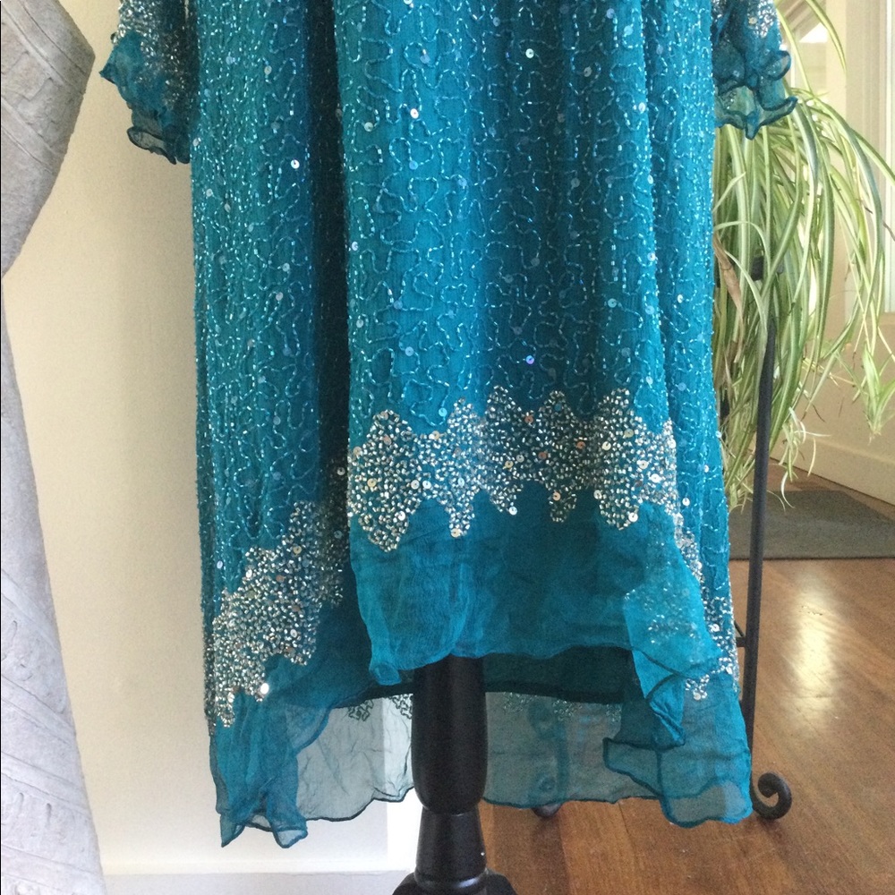 New Dress - Picture 2 of 6